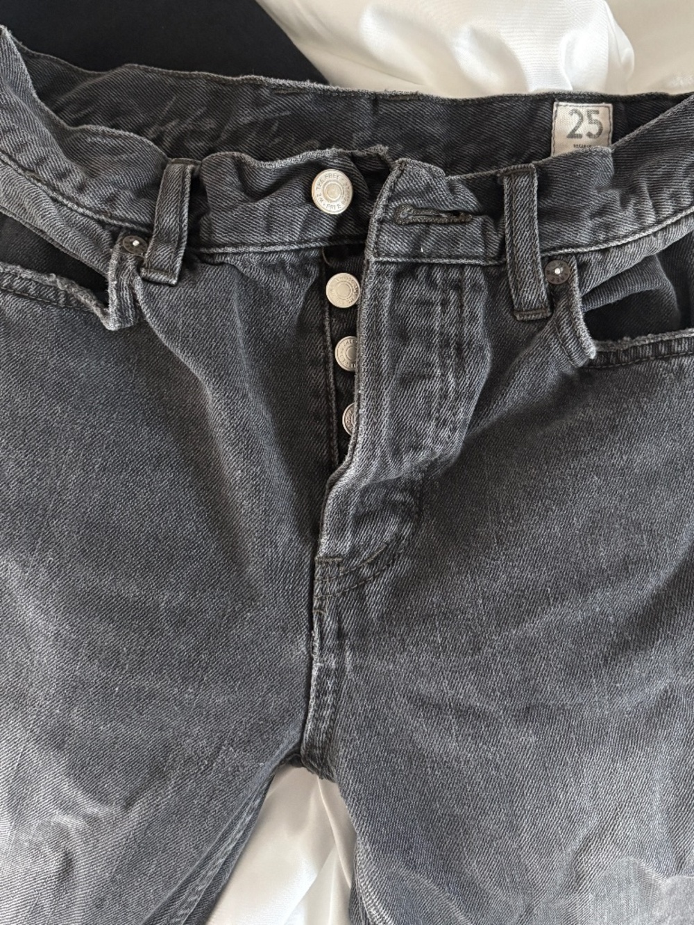 free people straight jeans <3